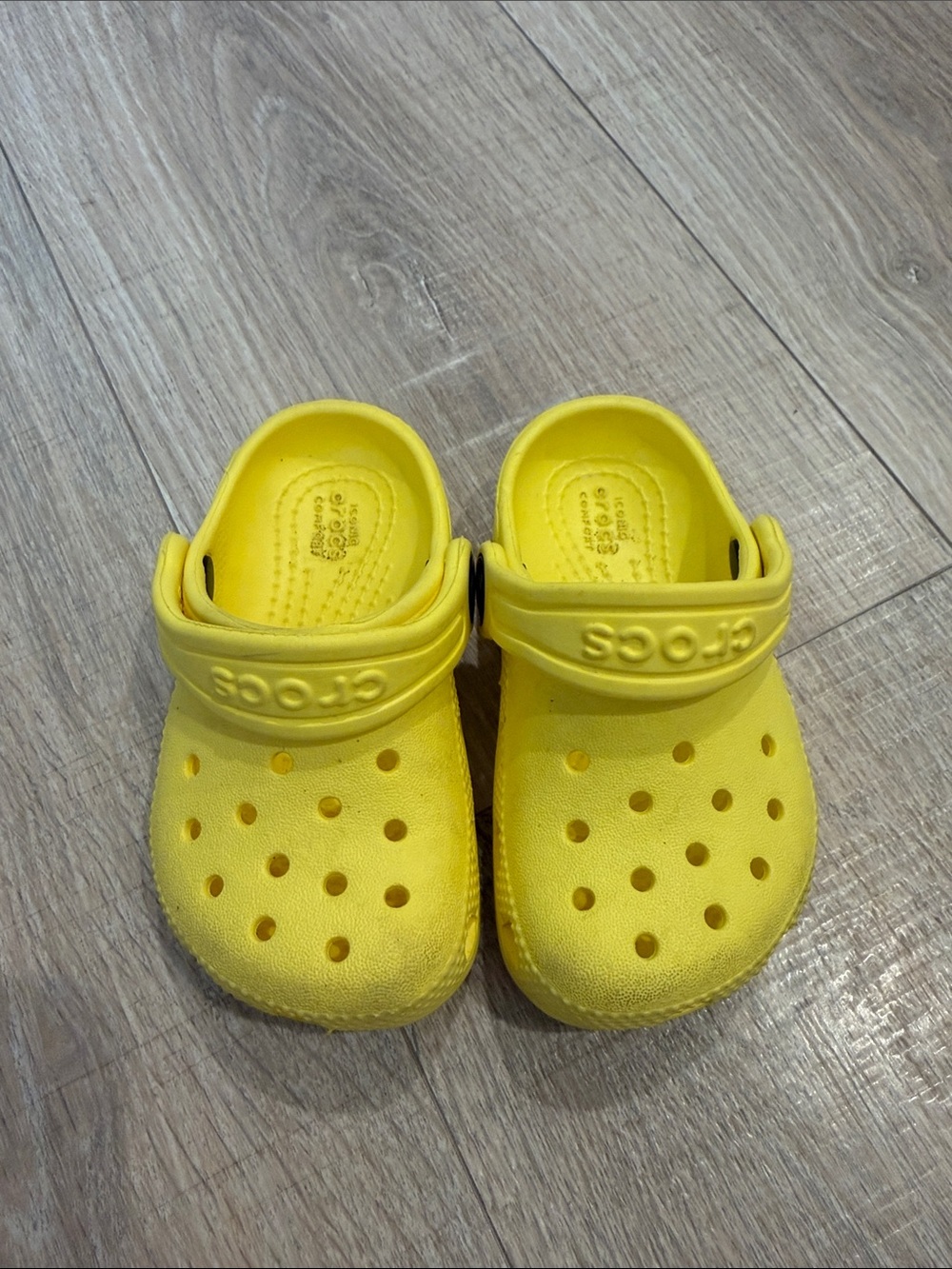 CROCS Kids Classic Clog in Yellow